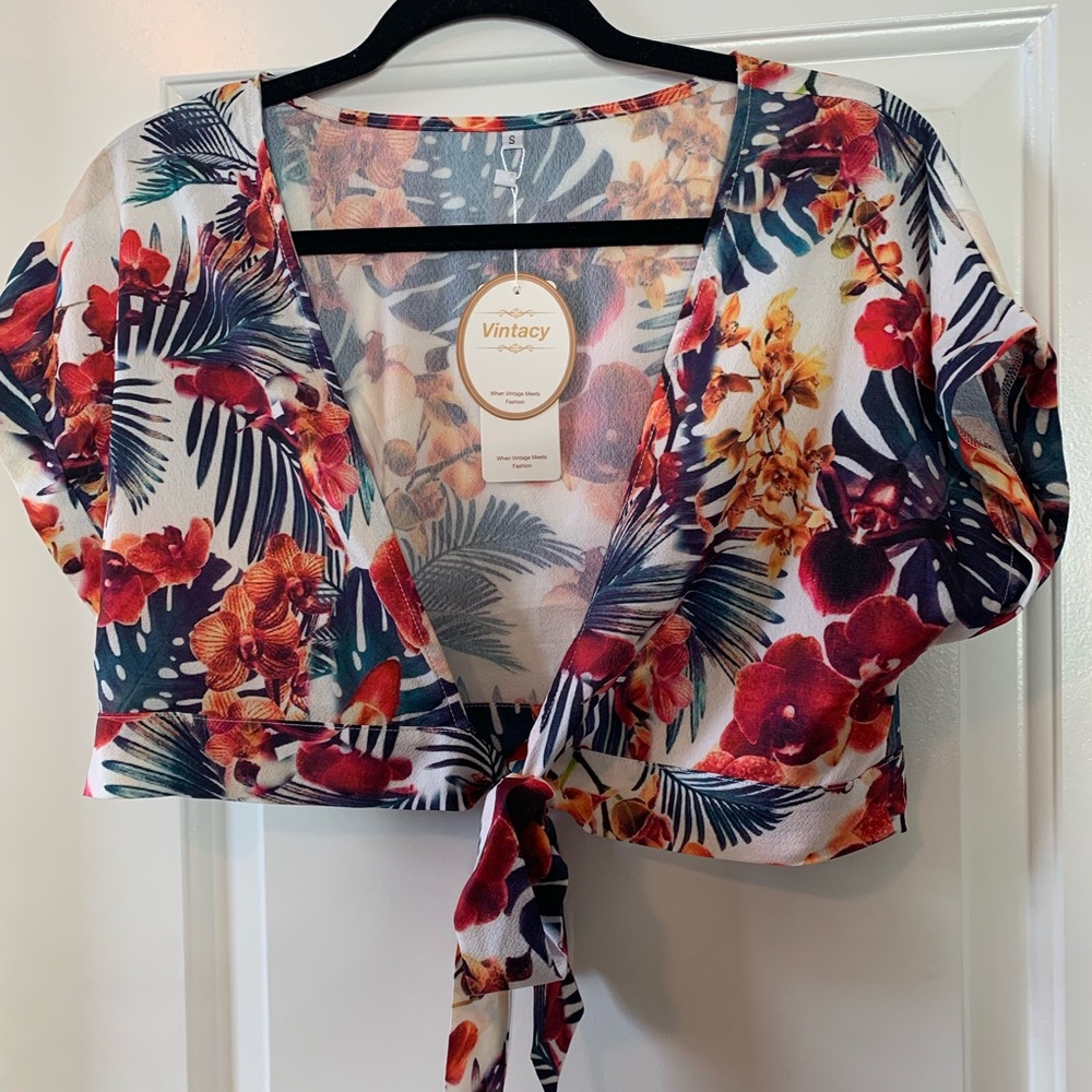 Multicolor floral tie front crop top